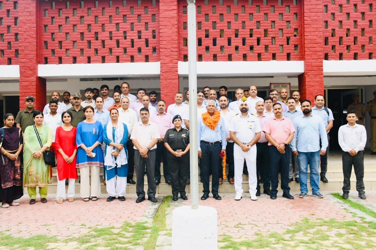 Honouring the Distinguished Service of Shri Baidya Nath Jha